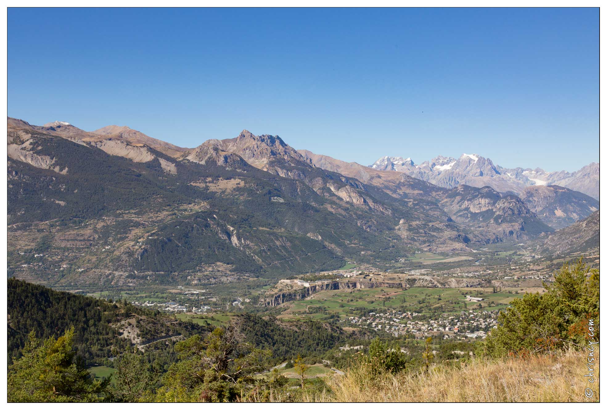 20161003-3779-Col_de_Vars_vue_Guillestre.jpg