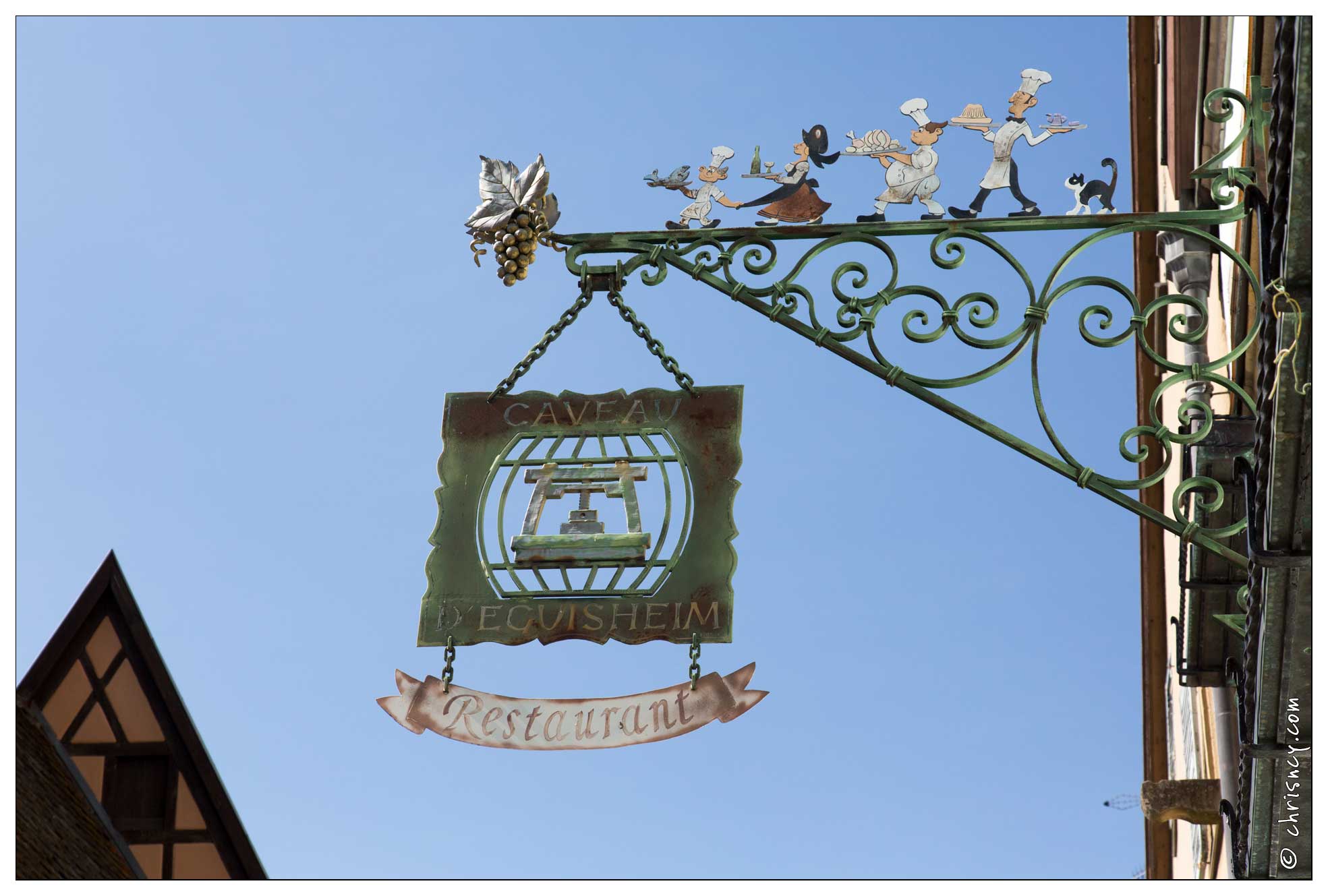 20170406-102_7371-Eguisheim_Place_du_Chateau_Enseigne.jpg