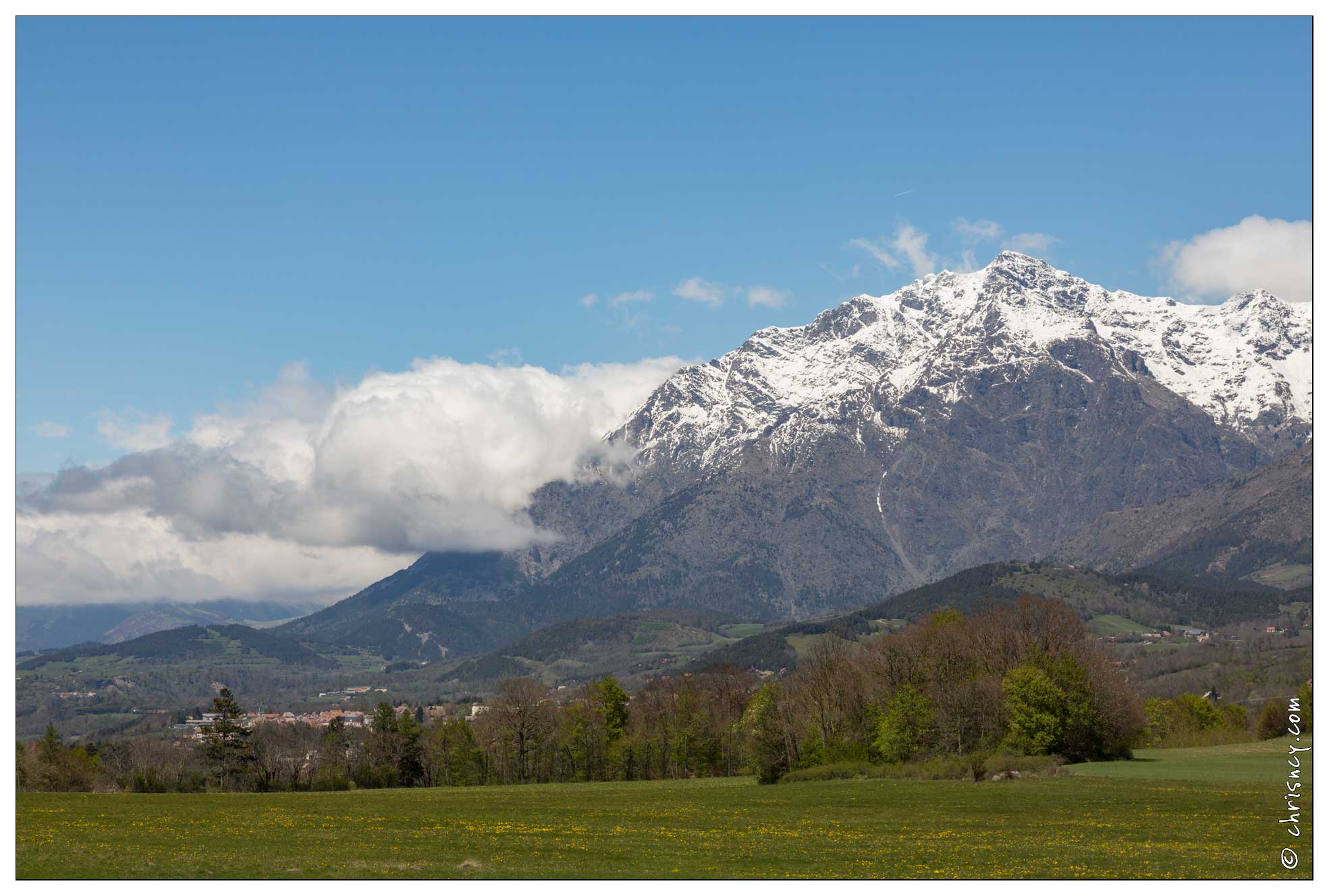 20170508-03_9326-Laye_vue_sur_le_Champsaur.jpg