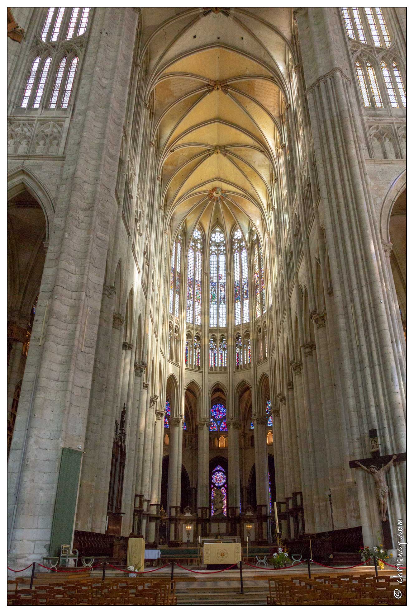 20180426-24_5972-Beauvais_Cathedrale_Saint_Pierre.jpg