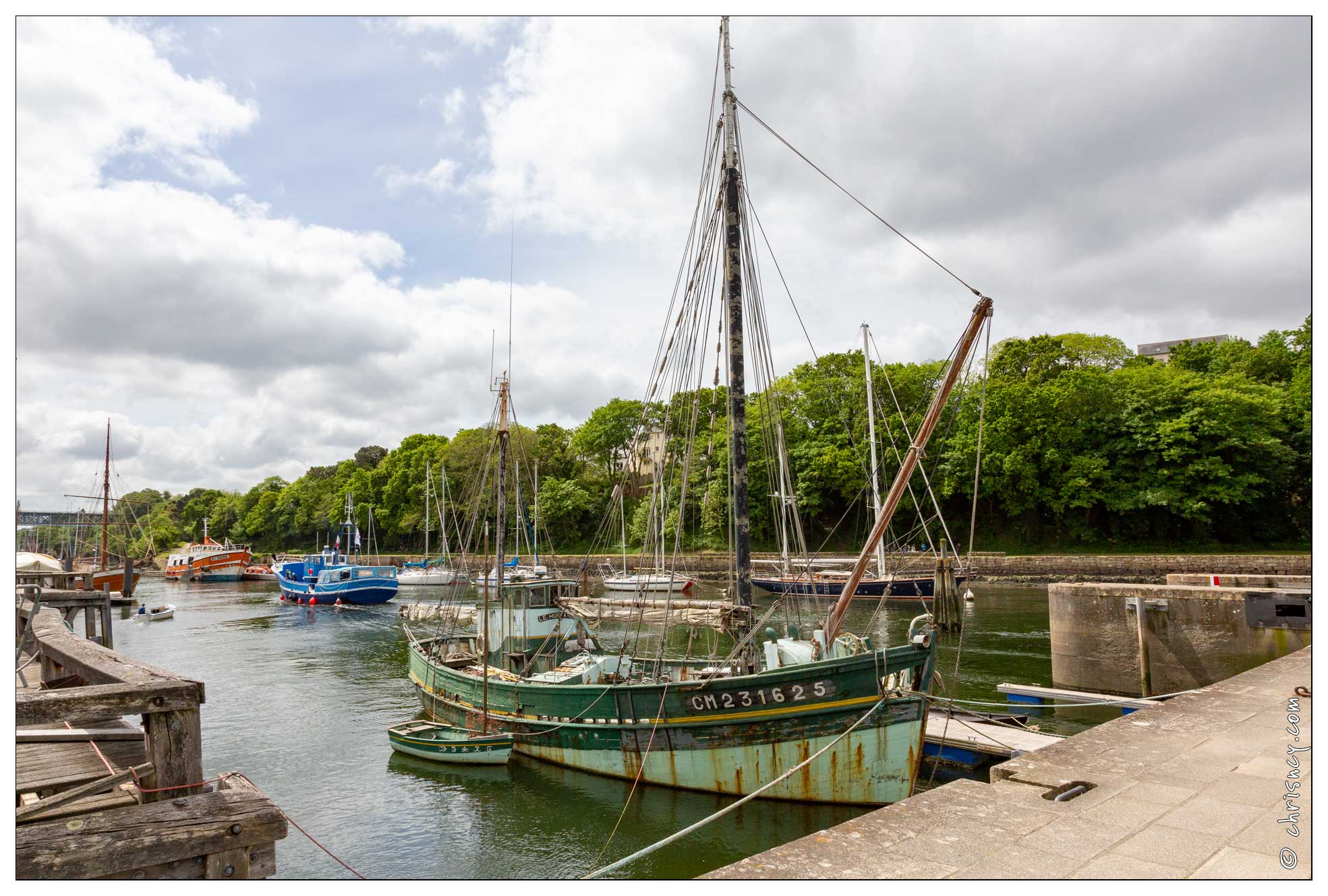 20180509-043_7695-Douarnenez_Port_Rhu.jpg