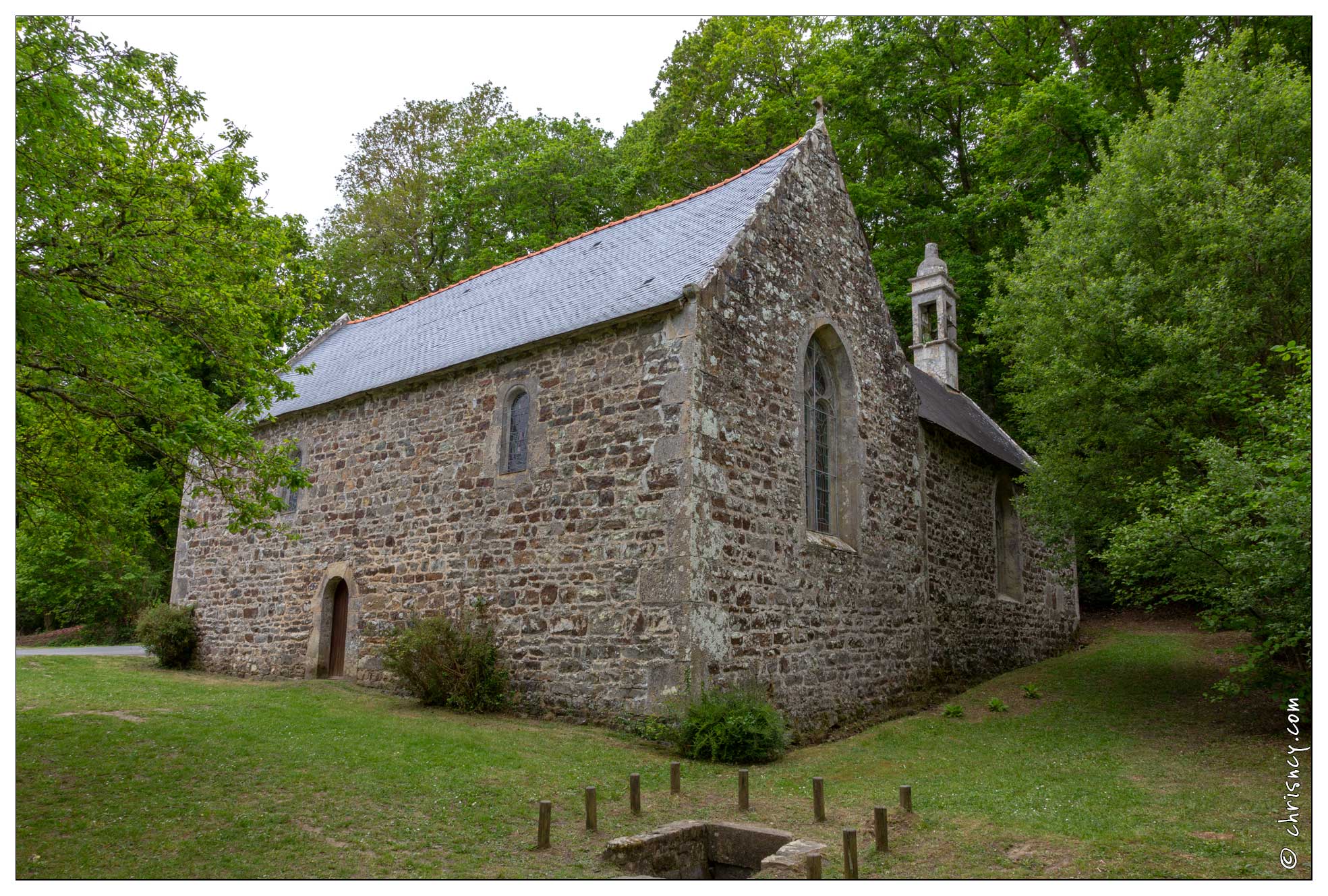 20180509-080_7748-Landevennec_Chapelle_du_Folgoat.jpg