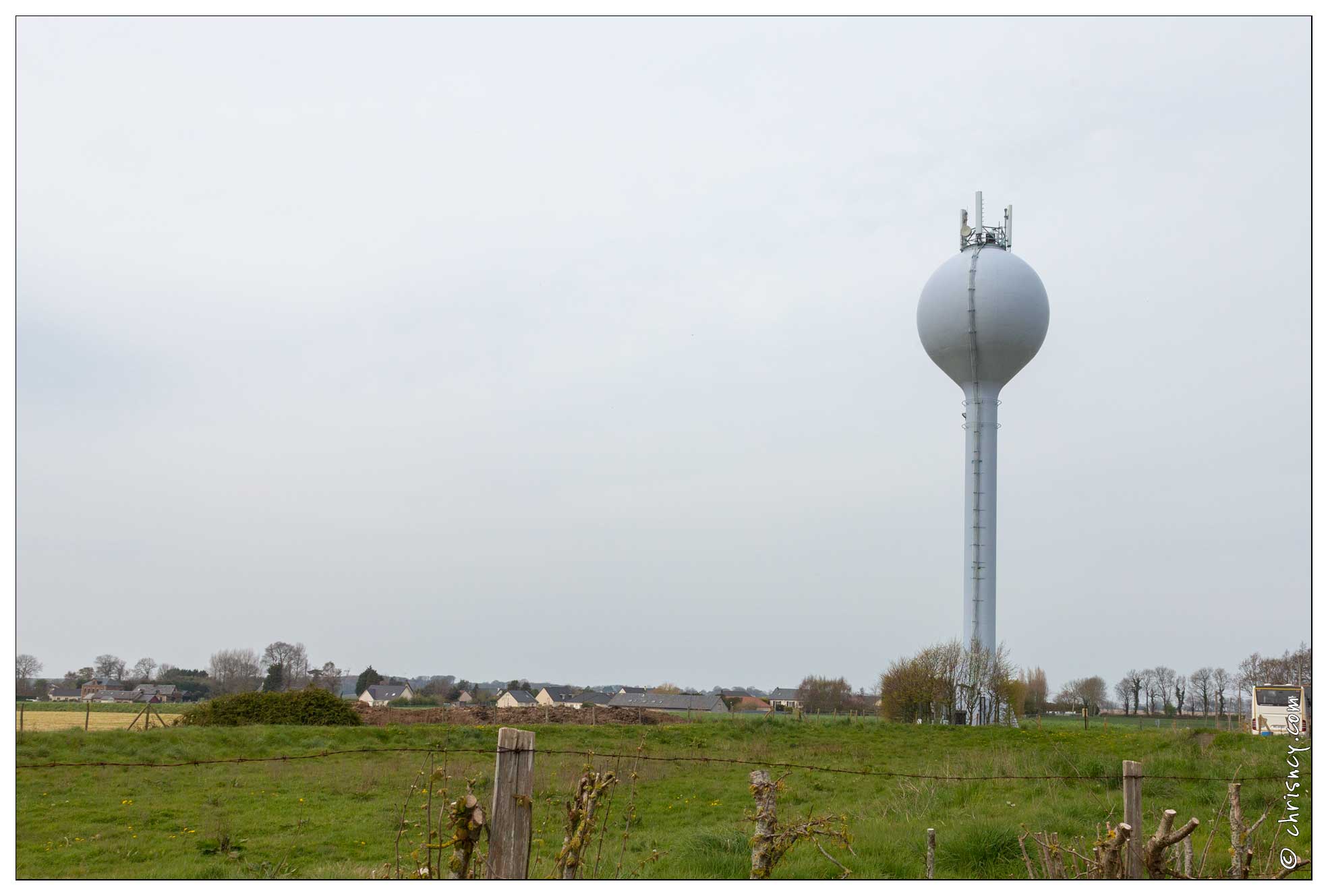 20190415-104_5827-Bordeaux_Saint_Clair_Reservoir_d_eau.jpg