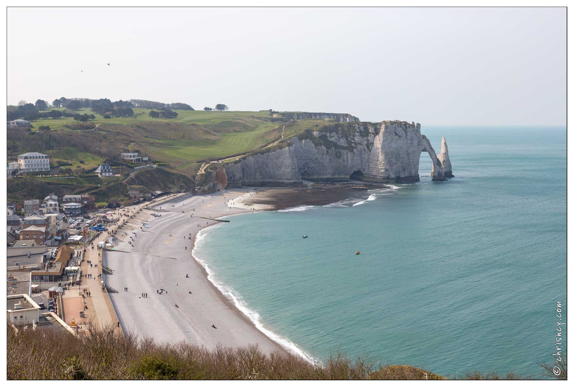 20190415-53_5770-Etretat_vue_vers_la_porte_d_Aval.jpg