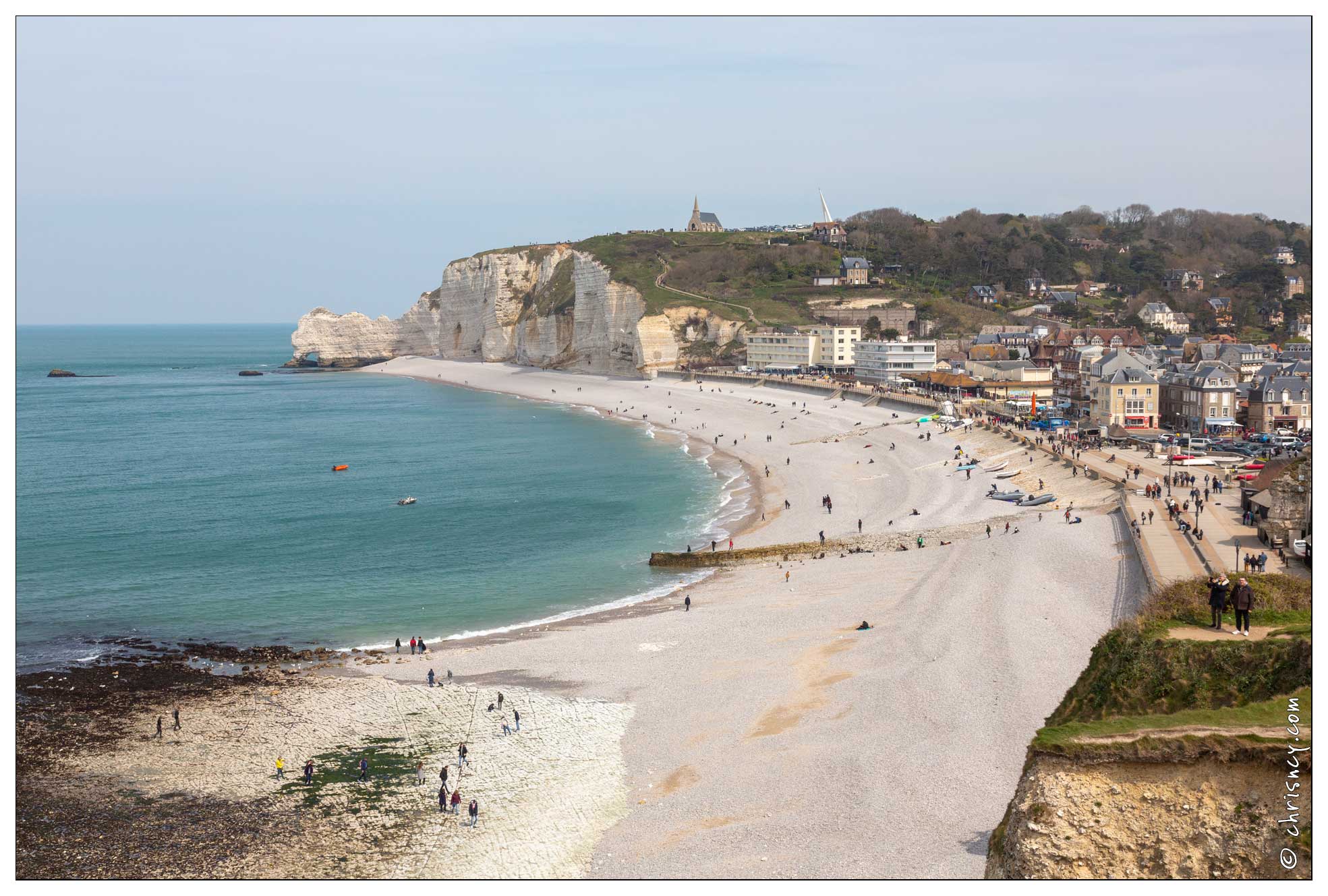 20190415-71_5794-Etretat_vue_vers_la_porte_d_Amont.jpg