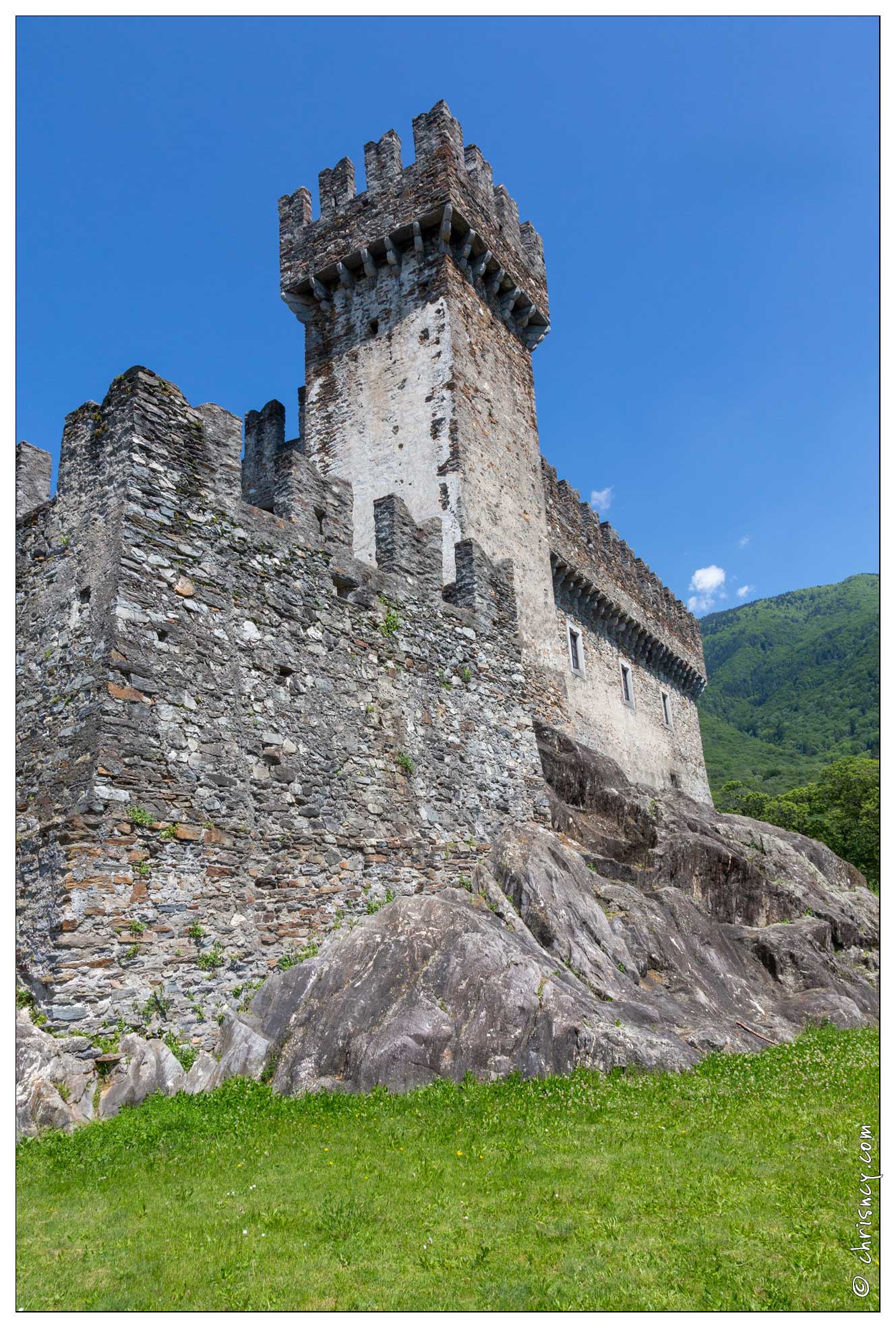 20190601-11_6512-Bellinzona_Castello_di_Sasso_Corbaro.jpg