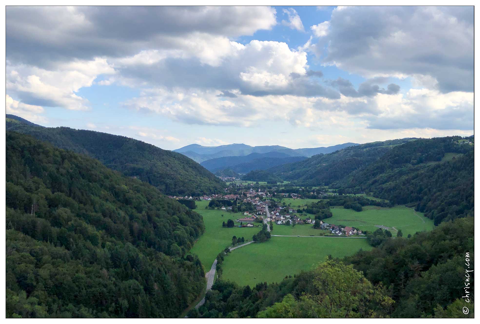 20190902-28_8492-Balade_Ruines_chateau_Wildenstein.jpg