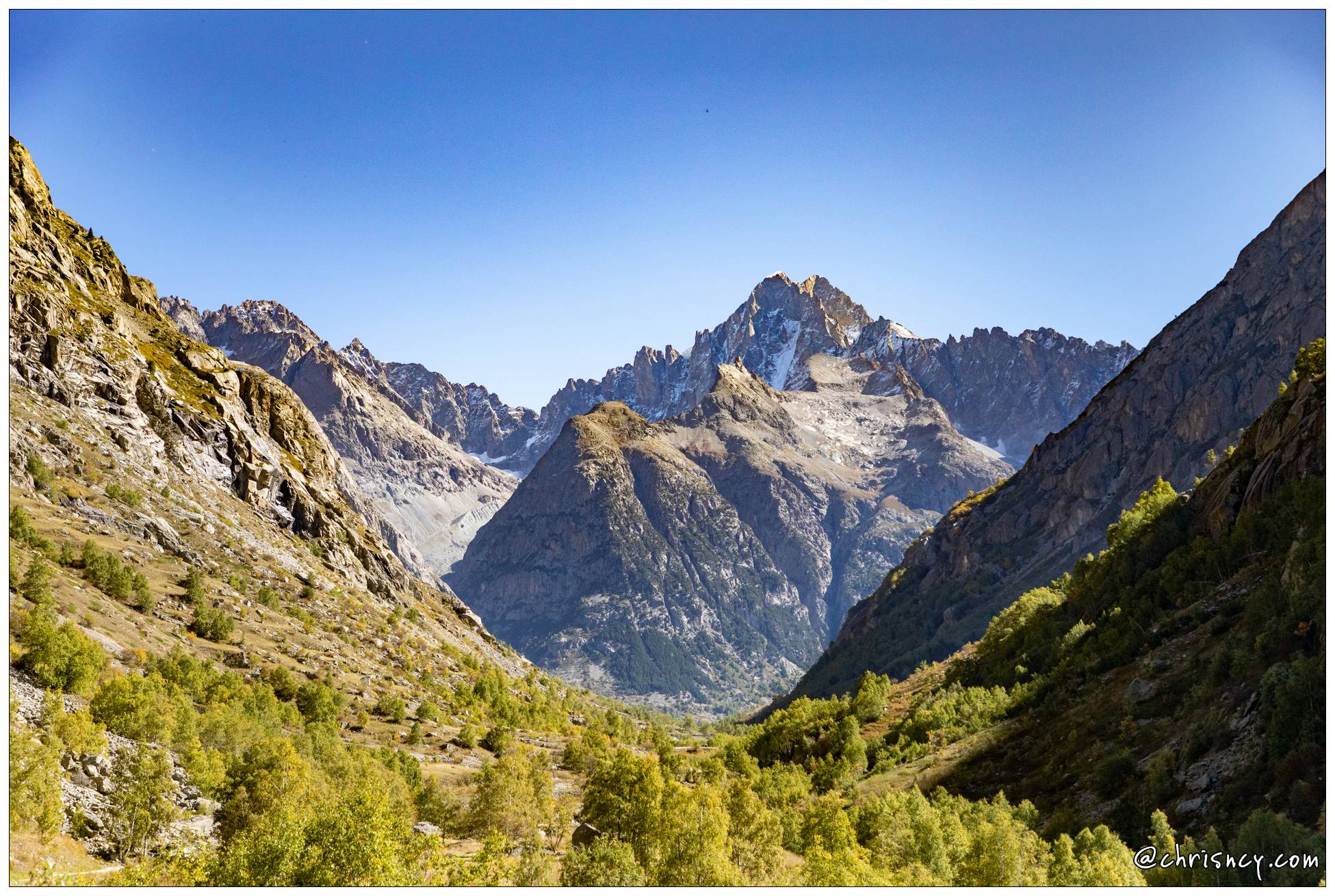 20210930-9296-Route_de_la_Berarde_La_Barre_des_Ecrins.jpg