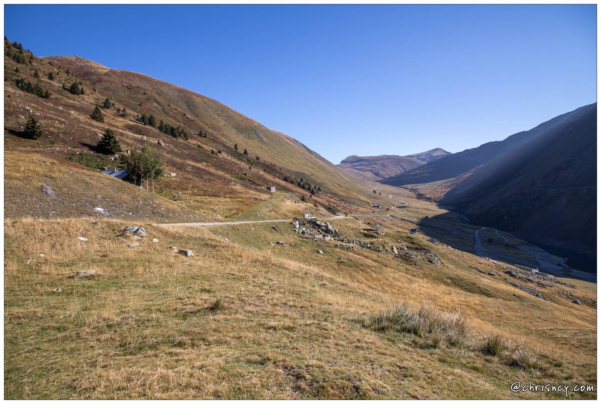 20211001-9380-Col_de_la_Croix_de_Fer_Barrage_de_Grand_Maison.jpg