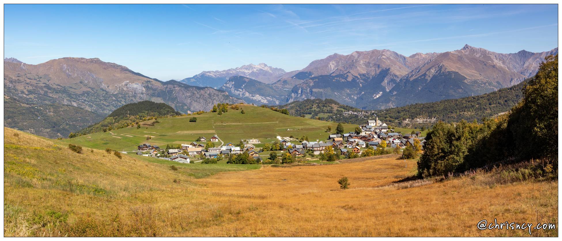 20211001-9460-Col_du_Mollard_Vue_vers_Albiez_Montrond_Pano.jpg