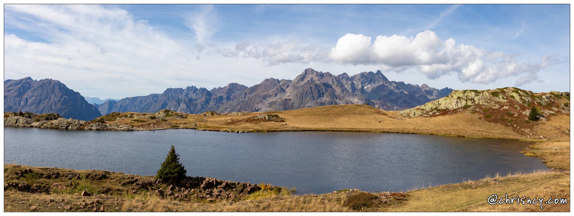 20211002-9608-L_Alpe_d_Huez_Lac_Besson_Pano.jpg