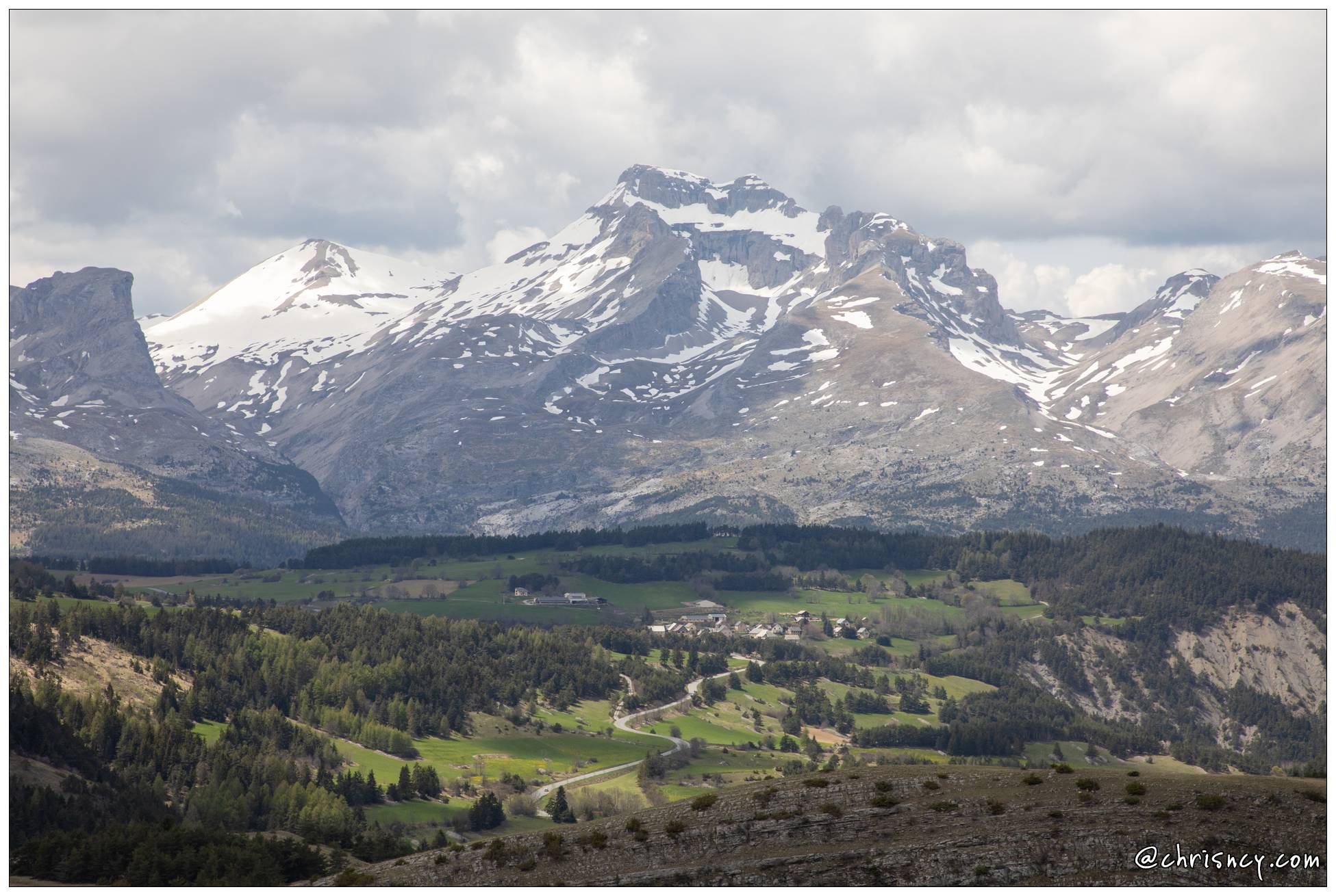 20220502-34 1331-Col du Noyer Montagne d'Aurouze Le pic de Bure - 20220502-34_1331-Col_du_Noyer_Montagne_d'Aurouze_Le_pic_de_Bure.jpg 20220502-34_1331-Col_du_Noyer_Montagne_d'Aurouze_Le_pic_de_Bure.jpg