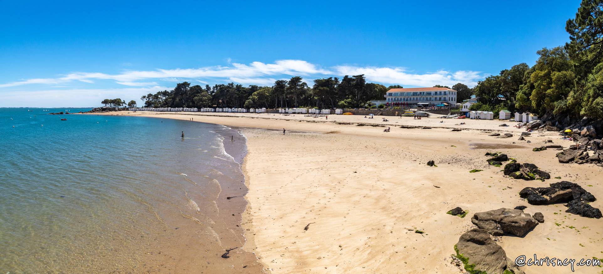 20220531-26_2711-Noirmoutier_en_l_ile_Plage_des_dames_Pano.jpg