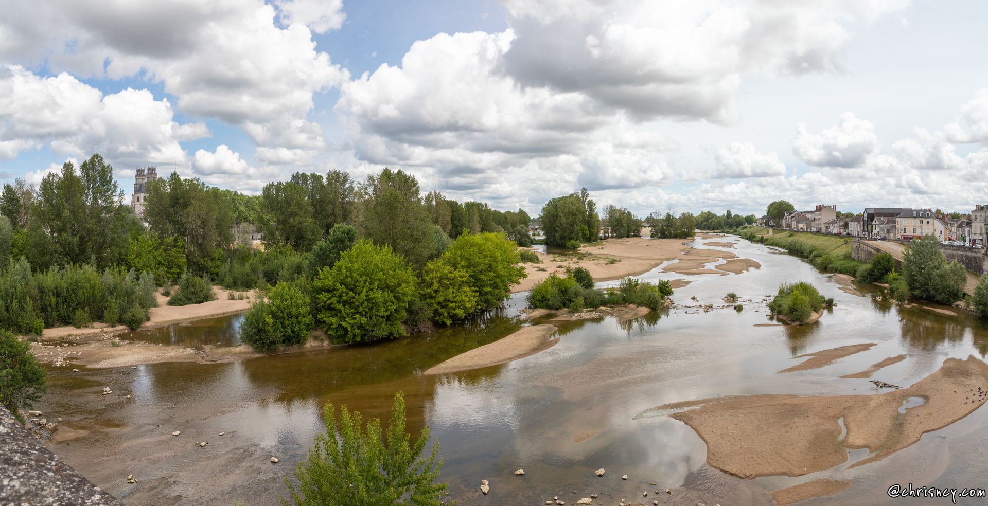 20220524-105_2286-Orleans_La_Loire_Pano.jpg