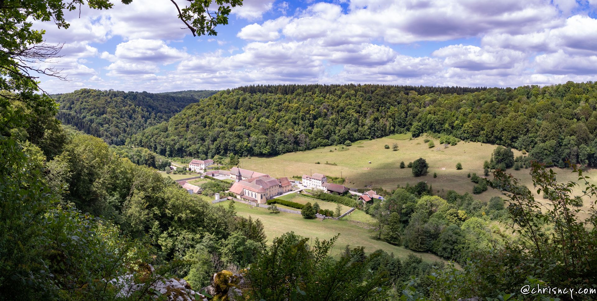 20220707-26_3036-Point_de_vue_sur_Abbaye_de_la_Grace_Dieu_Pano.jpg