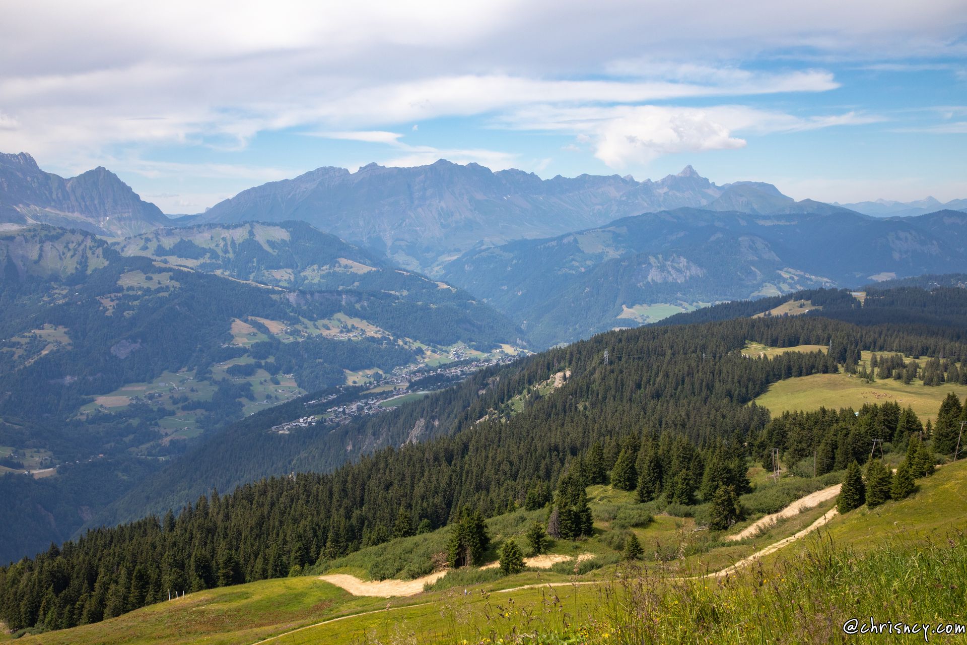 20220709-20_3212-Les_Saisies_telesiege_Mont_Bisanne_Aravis.jpg