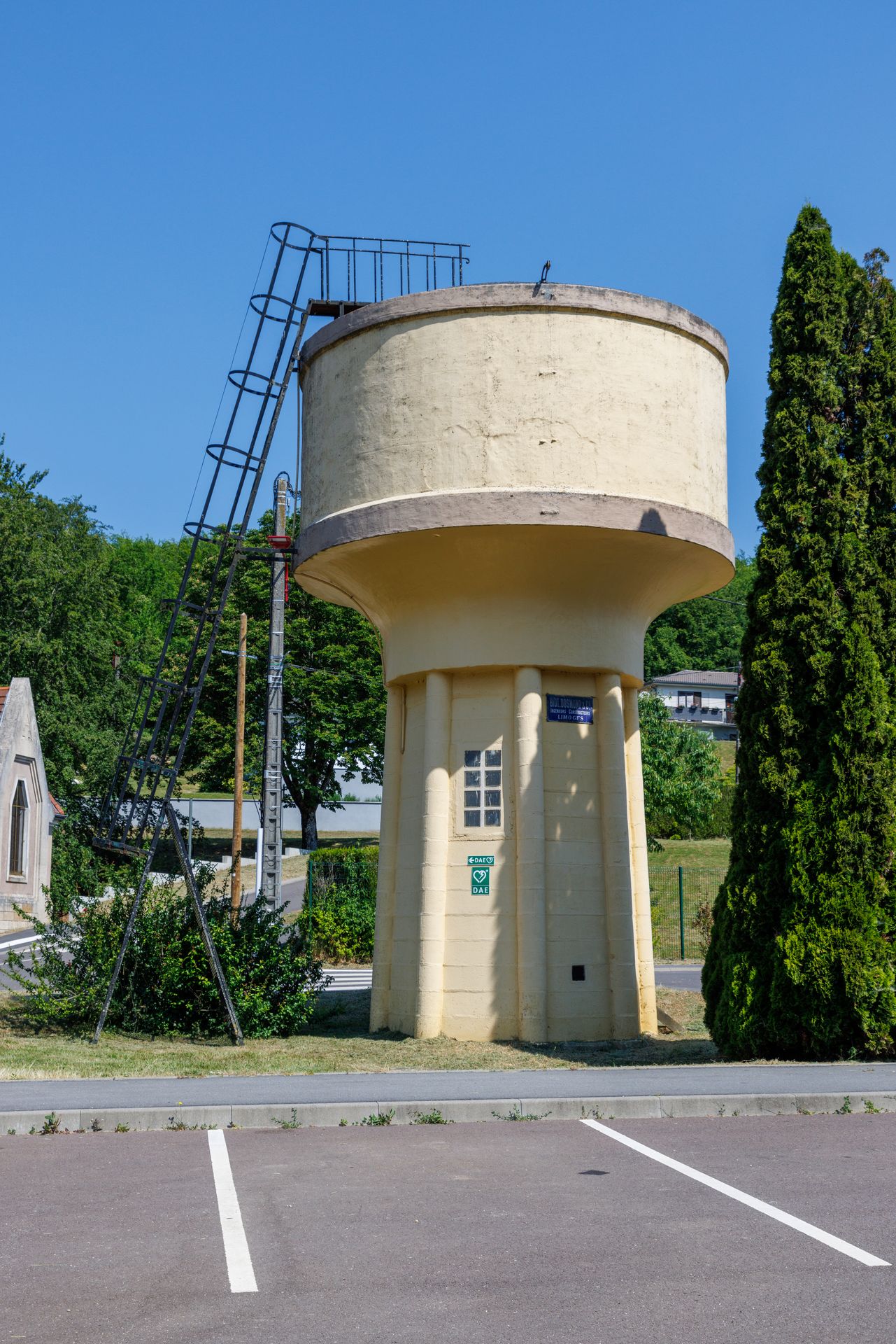 20230606-7290-Chateau eau Vaux devant Damloup - 20230606-7290-Chateau_eau_Vaux_devant_Damloup.jpg 20230606-7290-Chateau_eau_Vaux_devant_Damloup.jpg