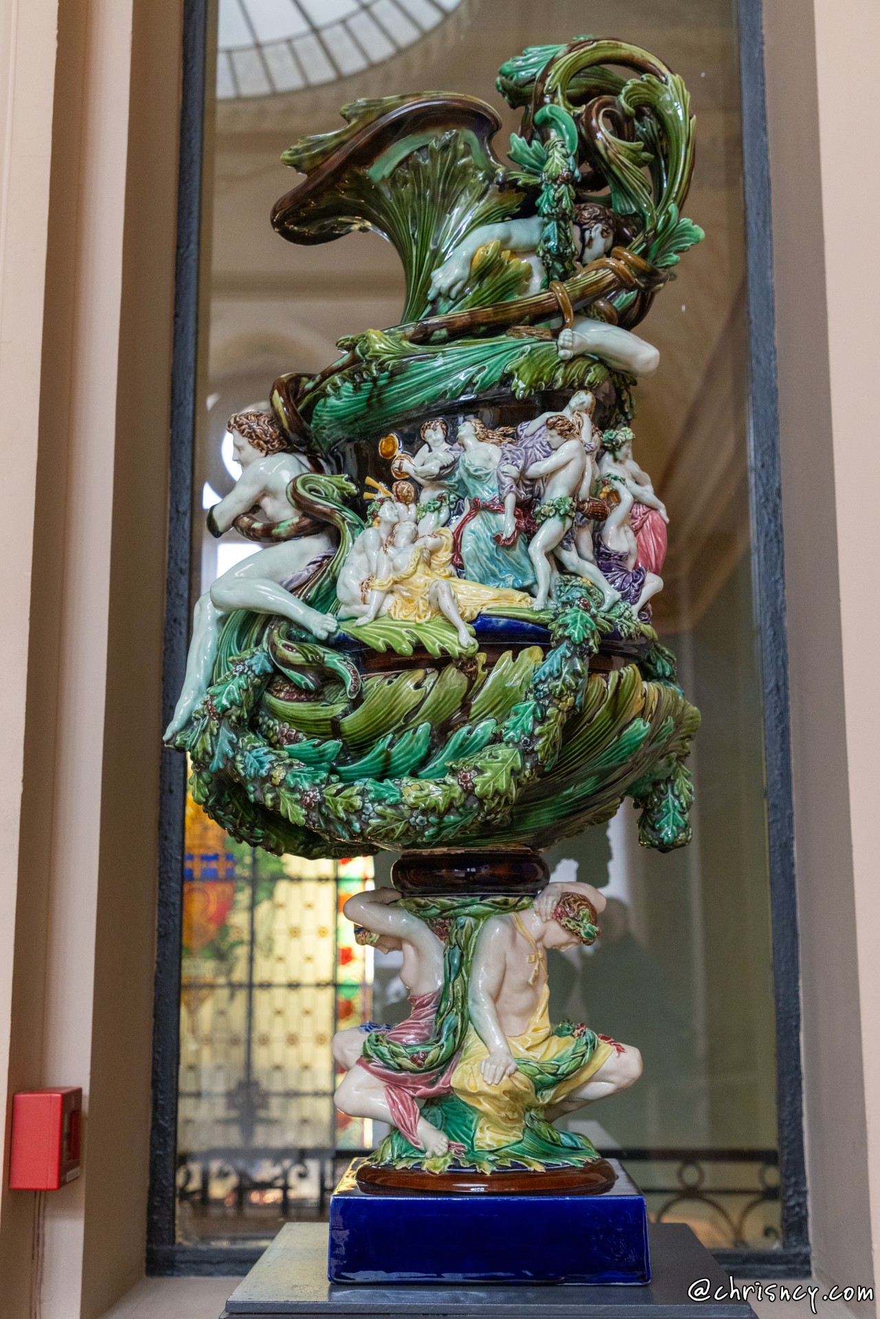 20240424-1356-Limoges_musee_dubouche_porcelaine.jpg