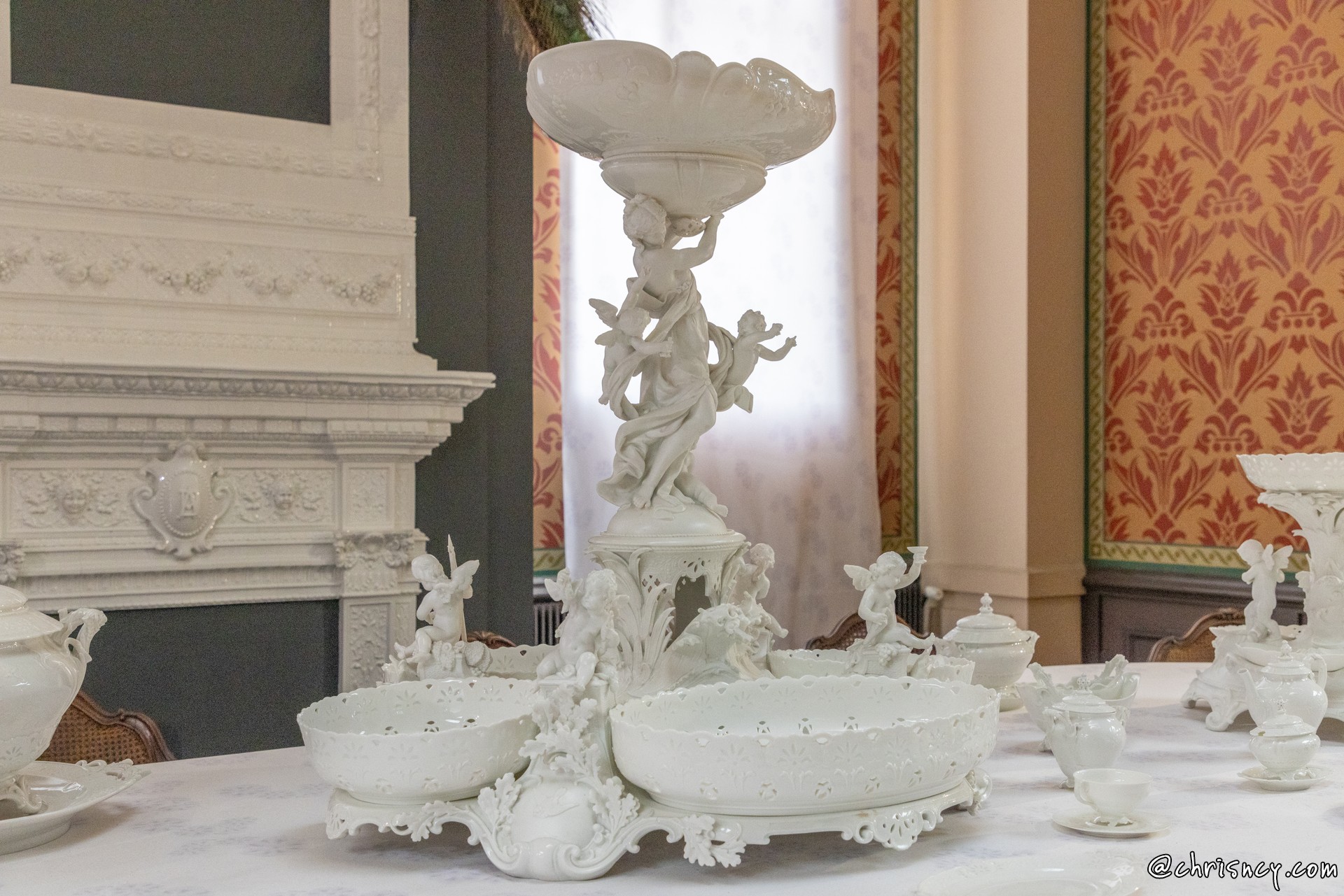 20240424-1354-Limoges_musee_dubouche_porcelaine.jpg